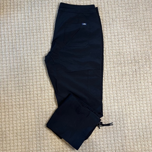 The North Face Hiking Pants - Picture 2 of 3
